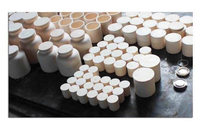 行星球磨機(jī)球磨時(shí)粉末沉底該怎么辦？